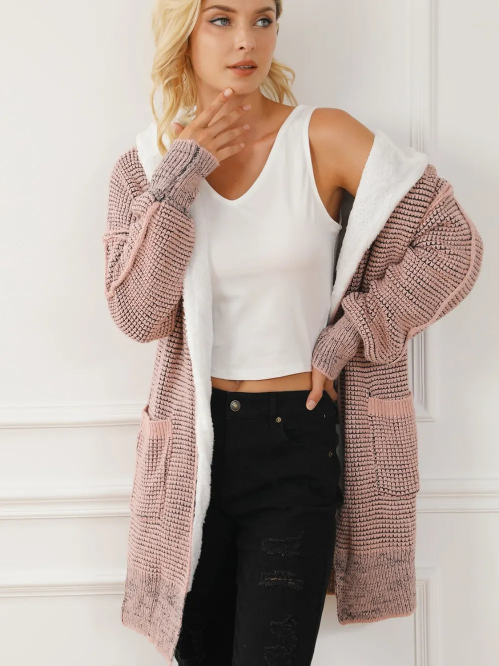 75bfb2c4da4d4bb1b7b205a4a26023f6-Max