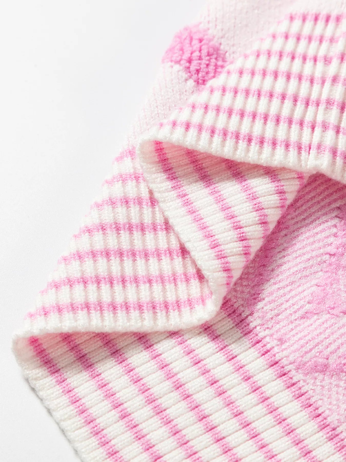 e33fba9e52524aa7aa9c9a8d2f622f5b-Max-Origin