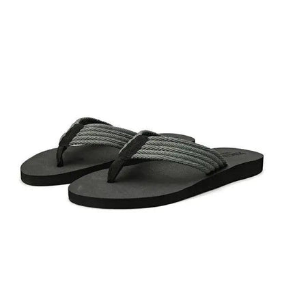 Summer Modern Men Flip- Flops Casual Beach Slippers Unique Design Flat Indoor Sandals Non-Slip Black Comfortable Flip Flops For Men